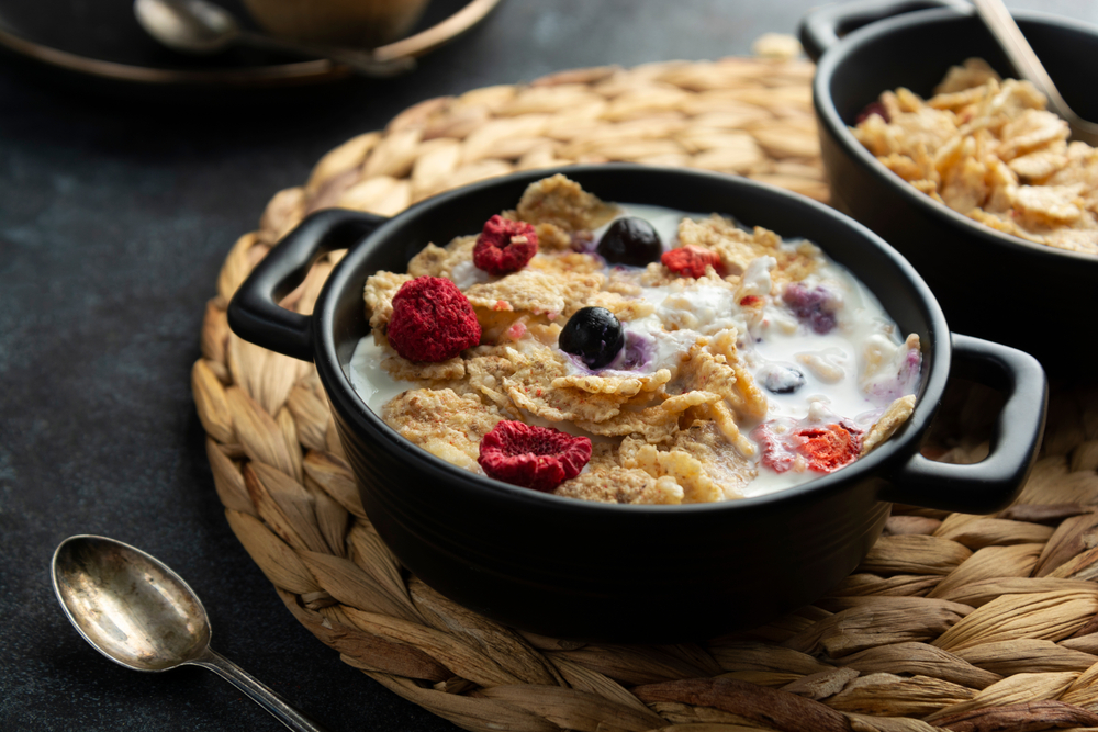 The menus at these establishments, including breakfast items and coffee drinks